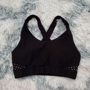 R8 activewear sports bra